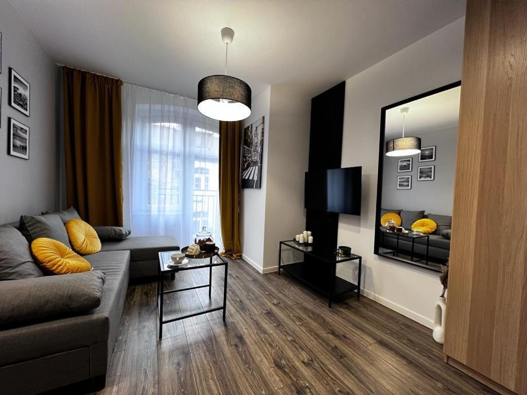 Apartamenty House Profit Kosciuszki 28Vs31B Katowice Buitenkant foto