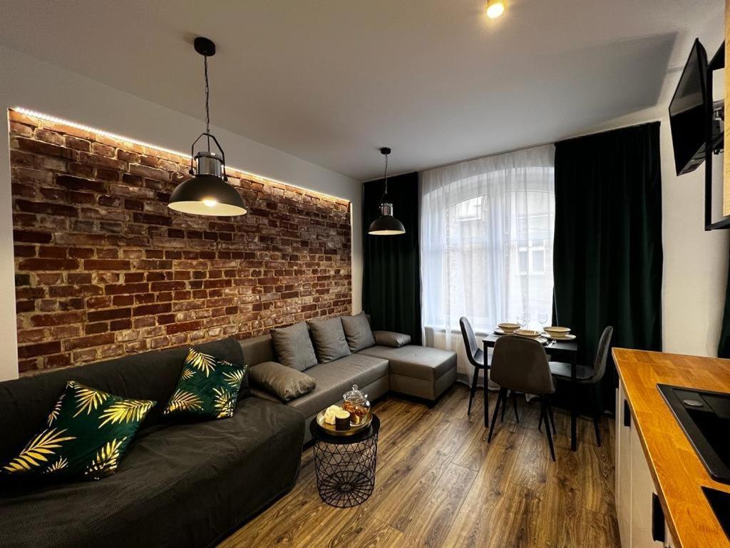Apartamenty House Profit Kosciuszki 28Vs31B Katowice Buitenkant foto