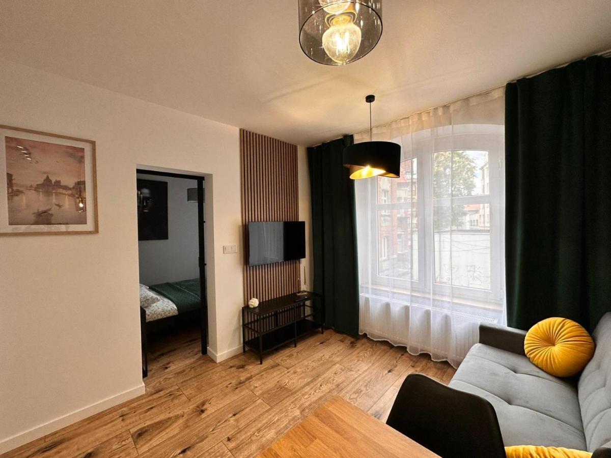 Apartamenty House Profit Kosciuszki 28Vs31B Katowice Buitenkant foto